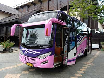 sewa bus pontianak