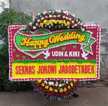 Toko Karangan Bunga Jakarta Timur