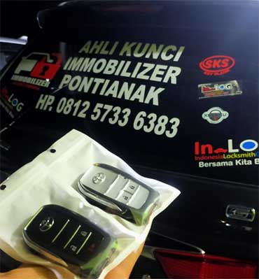 ahli-kunci-pontianak-adam-10