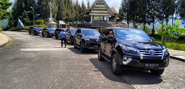 rental-mobil-murah-medan (9)